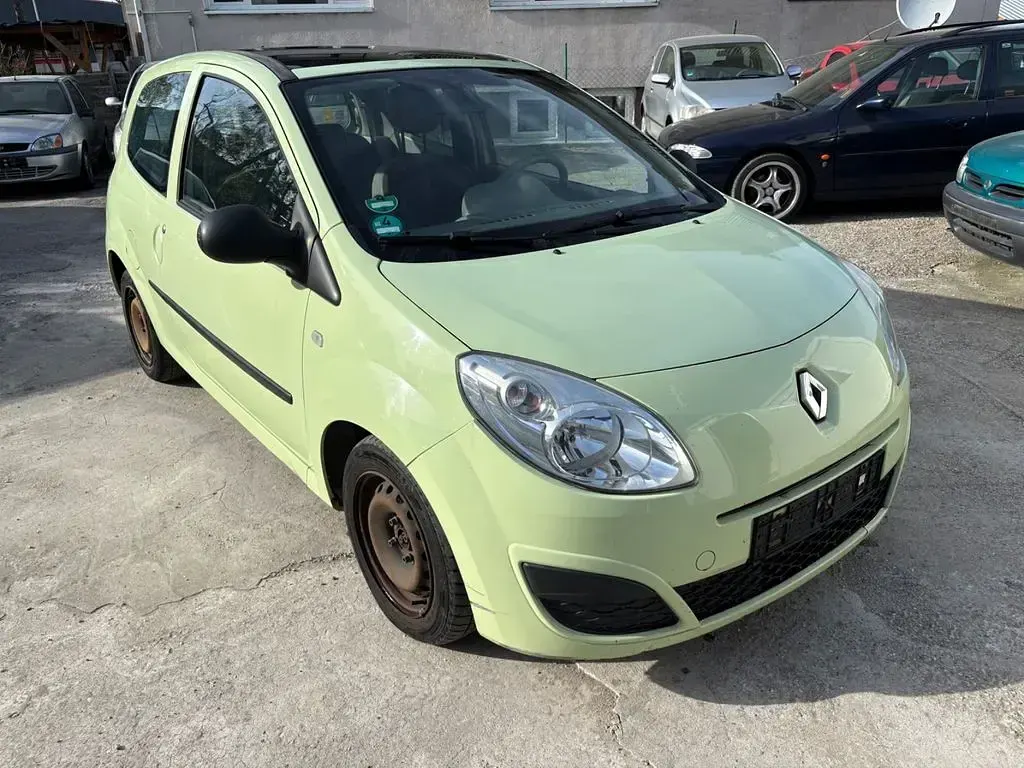 Usado Renault Twingo Expression 58 HP (42 kW) 2008 Verde Citadino