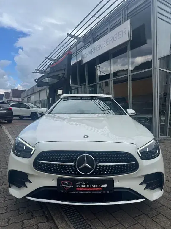 Gebraucht Mercedes E450 AMG 367 PS (269 kW) 2021 Weiß Cabrio