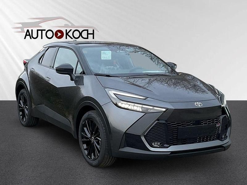 Neu Toyota C-HR Sport 152 PS (111 kW) 2025 Grau SUV