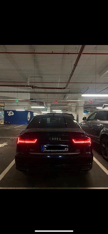 Gebraucht Audi A6 Ambiente 218 PS (160 kW) 2018 Schwarz Limousine