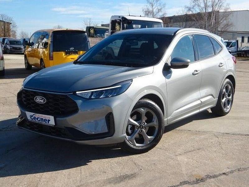 Gebraucht Ford Kuga ST-Line 152 PS (111 kW) 2025 Silber SUV