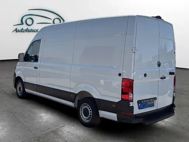 Gebraucht VW Crafter 177 PS (130 kW) 2025 Weiß Van