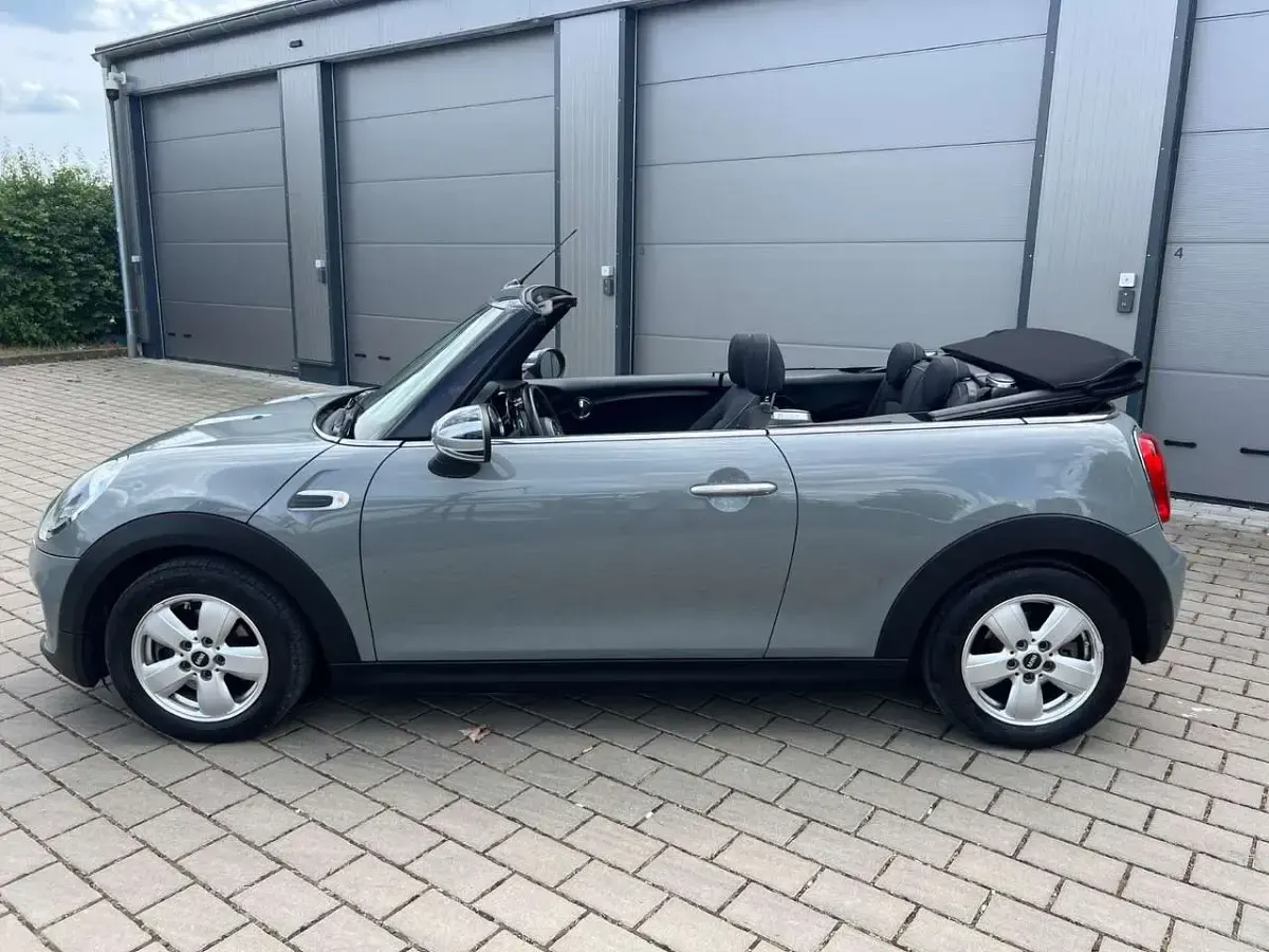 Gebraucht Mini Cooper Cabriolet 136 PS (100 kW) 2016 Grau Cabrio