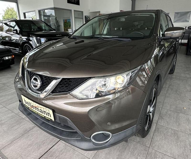 Gebraucht 2015 Nissan Qashqai 360º SUV | 9.780 € (Fairer Preis) - Bild 1/4