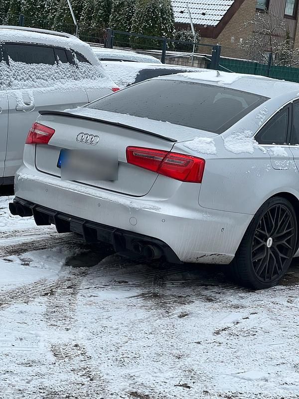 Silber Gebraucht 2013 Audi A6 Limousine | 12.000 € (Superpreis) - Bild 1/4