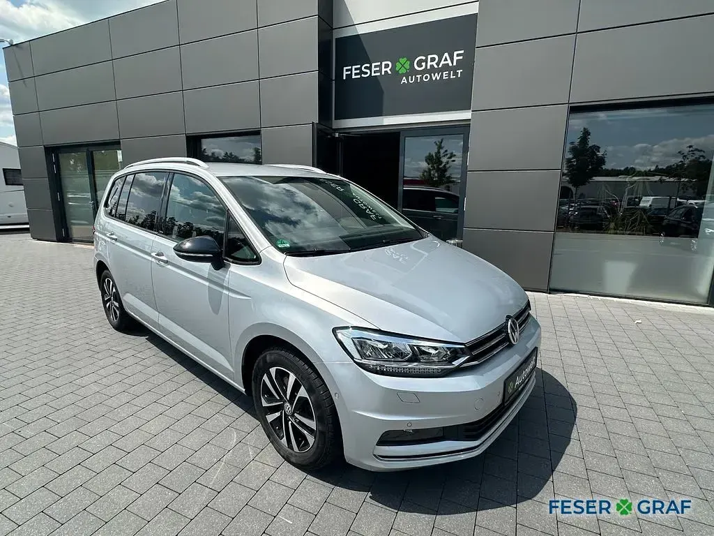 Gebraucht VW Touran IQ Drive 116 PS (85 kW) 2020 Silber Van / Kleinbus