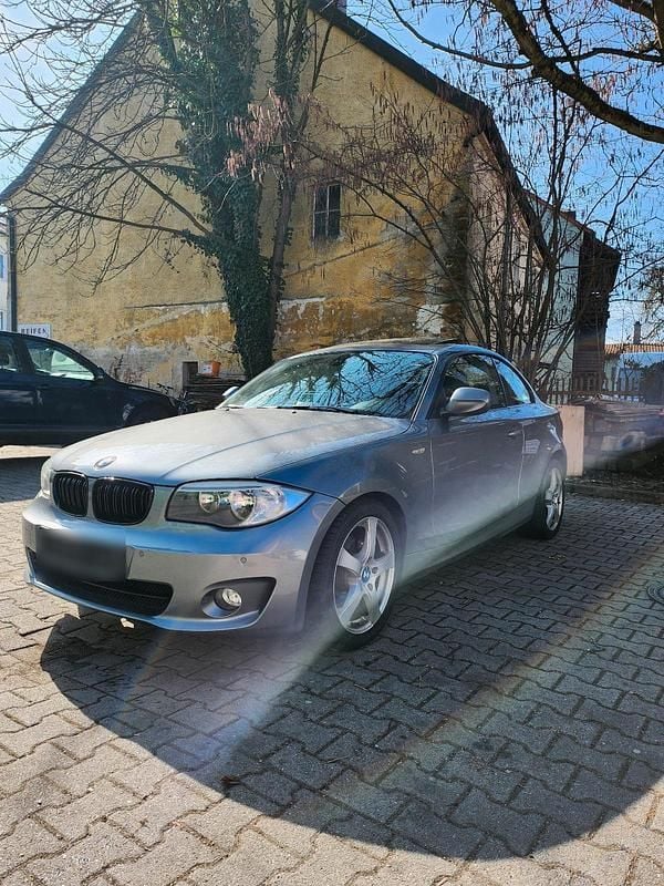 Gebraucht BMW 120 Coupé 170 PS (125 kW) 2012 Grau Coupé