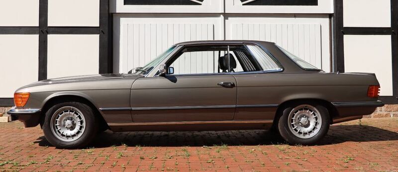Grau Gebraucht 1980 Mercedes 500 | 57.600 € - Bild 1/4
