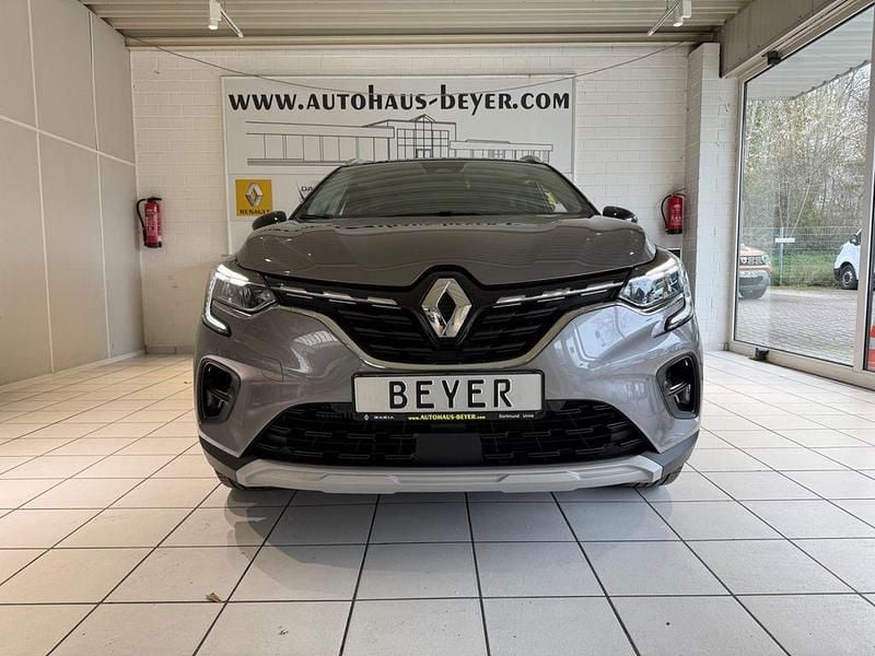 Gebraucht Renault Captur Intens 101 PS (74 kW) 2021 Grau SUV