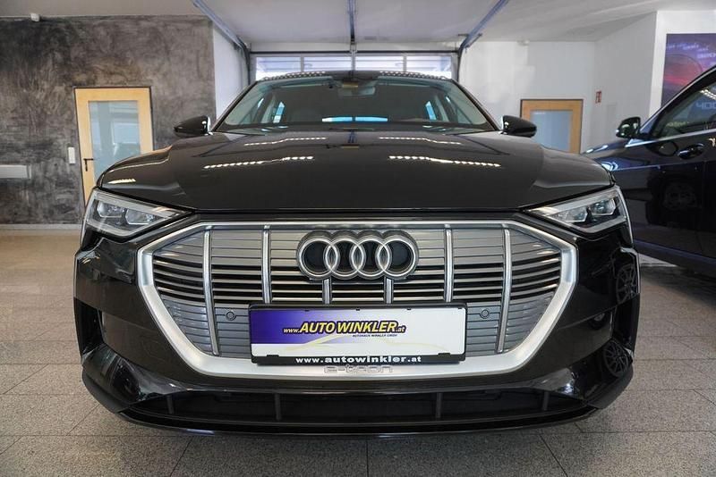 Gebraucht Audi e-tron 230 kW (313 PS) 2022 Schwarz SUV