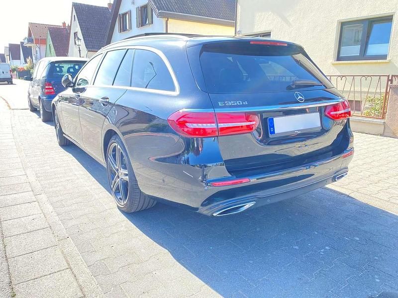 Gebraucht Mercedes E350 Exclusive 286 PS (210 kW) 2020 Schwarz Kombi