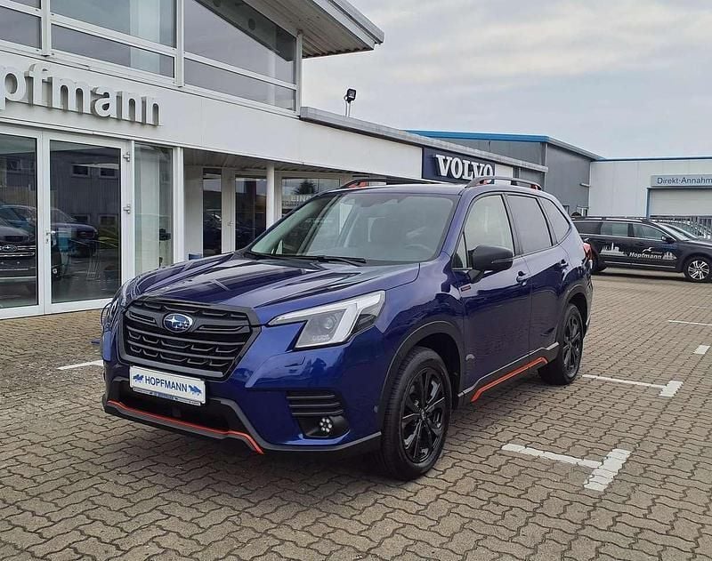 Sapphire blue (p) Gebraucht 2024 Subaru Forester Exclusive+ SUV | 36.990 € (Fairer Preis) - Bild 1/4