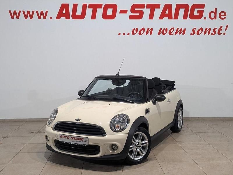Gebraucht Mini One Cabriolet 98 PS (72 kW) 2015 Weiß Cabrio