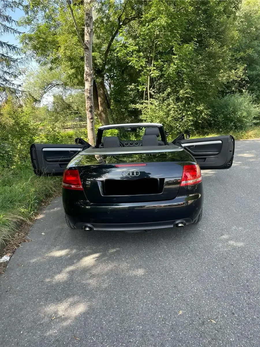 Gebraucht Audi A4 Cabriolet Design 140 PS (102 kW) 2007 Schwarz Cabrio