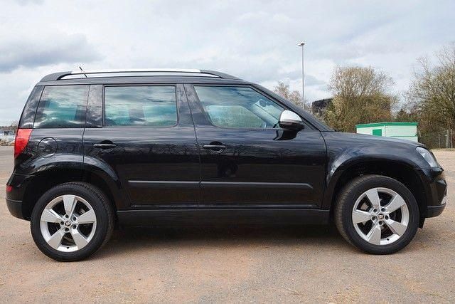 Gebraucht Skoda Yeti Style 110 PS (80 kW) 2017 Schwarz SUV