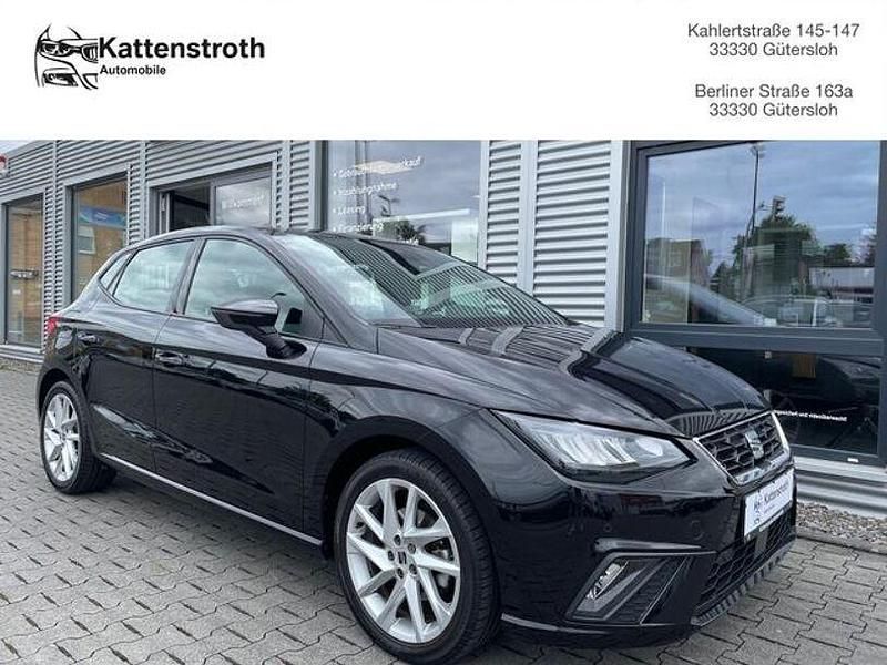Schwarz Gebraucht 2021 Seat Ibiza FR Limousine | 15.750 € (Fairer Preis) - Bild 1/4