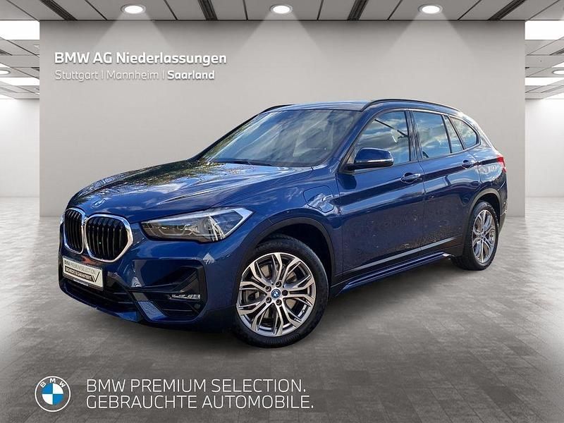 Blau Gebraucht 2021 BMW X1 Sport Line SUV | 27.980 € (Fairer Preis) - Bild 1/4