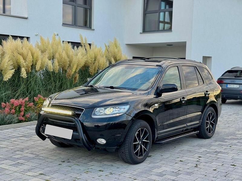 Schwarz Gebraucht 2010 Hyundai Santa Fe GLS SUV | 5.850 € (Fairer Preis) - Bild 1/4