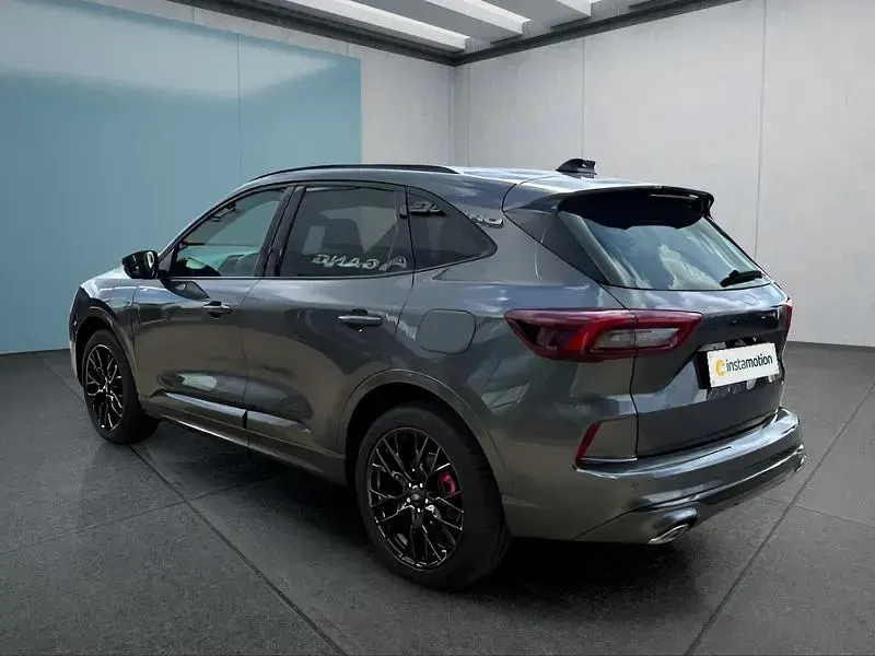 Neu Ford Kuga ST-Line X 242 PS (177 kW) 2026 Grau SUV