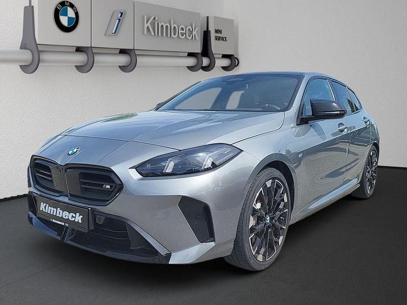 Gebraucht BMW M135 Efficient Dynamics 300 PS (220 kW) 2024 Andere farbe Kleinwagen