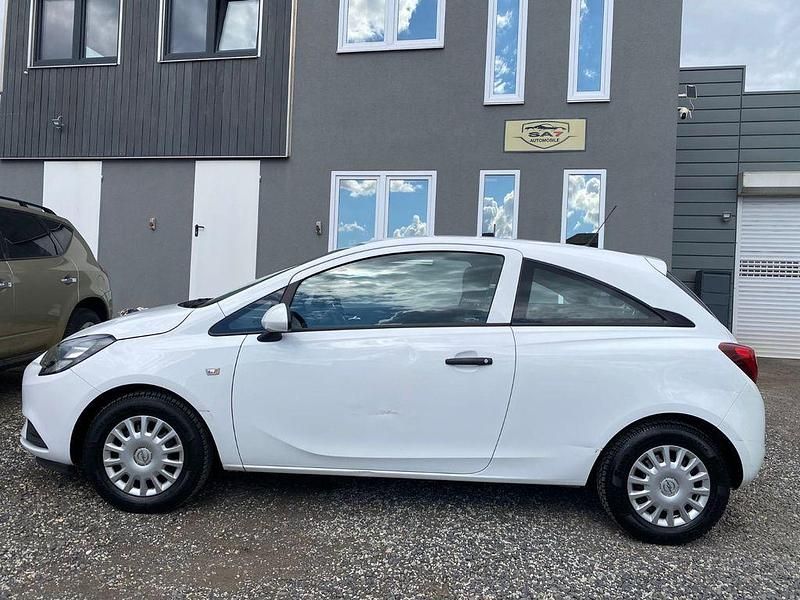 Weiß Gebraucht 2018 Opel Corsa Selection Kleinwagen | 5.990 € (Fairer Preis) - Bild 1/4