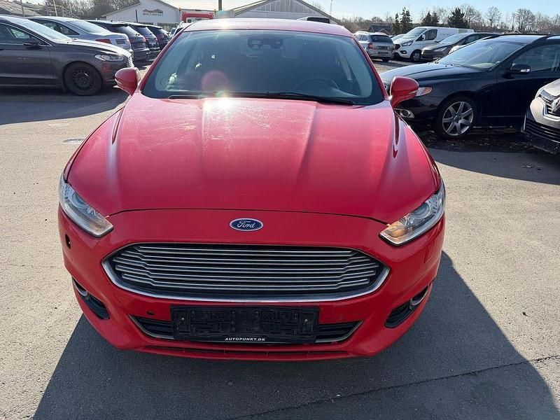 Gebraucht Ford Mondeo Titanium 150 PS (110 kW) 2016 Schwarz Limousine