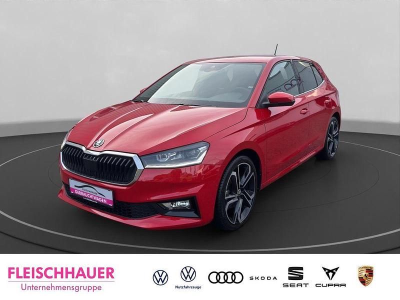 Rot Gebraucht 2023 Skoda Fabia Style Limousine | 23.440 € (Fairer Preis) - Bild 1/4