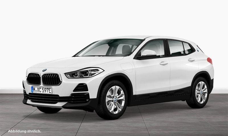 Alpinweiß uni Gebraucht 2022 BMW X2 Advantage SUV | 27.780 € (Fairer Preis) - Bild 1/3