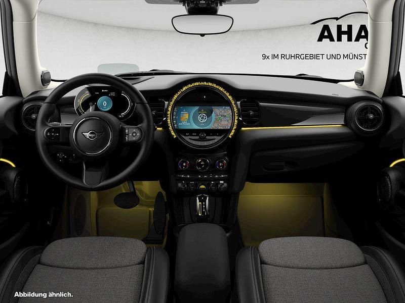 Gebraucht Mini Cooper SE Classic 135 kW (184 PS) 2023 Schwarz Kleinwagen