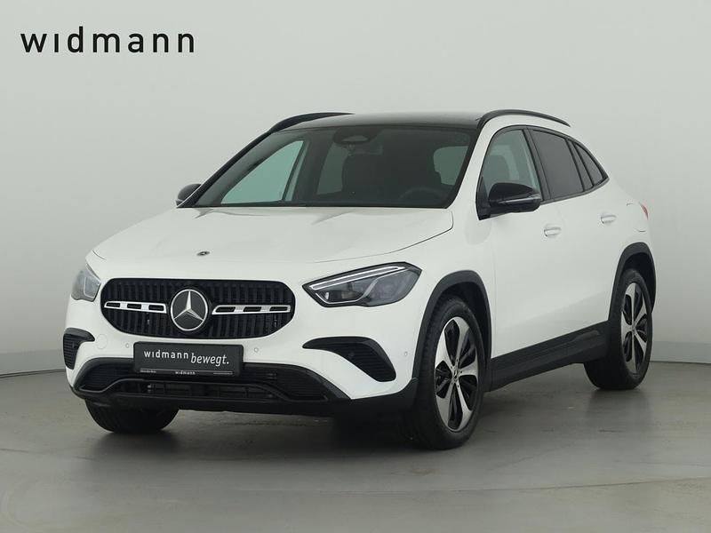 Polarweiss Gebraucht 2025 Mercedes GLA220 Night SUV | 49.900 € (Fairer Preis) - Bild 1/4