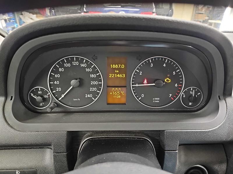 Gebraucht Mercedes A170 116 PS (85 kW) 2007 Schwarz Limousine