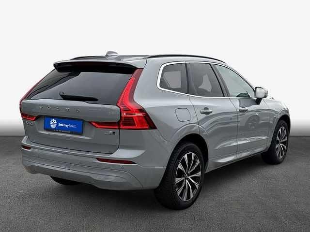 Używany Volvo XC60 184 KM (135 kW) 2024 SUV