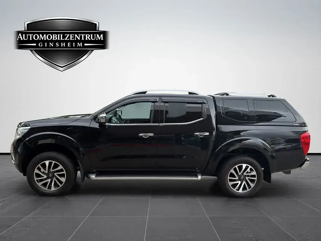 Gebraucht Nissan Navara N-Connecta 190 PS (139 kW) 2017 Schwarz Pickup