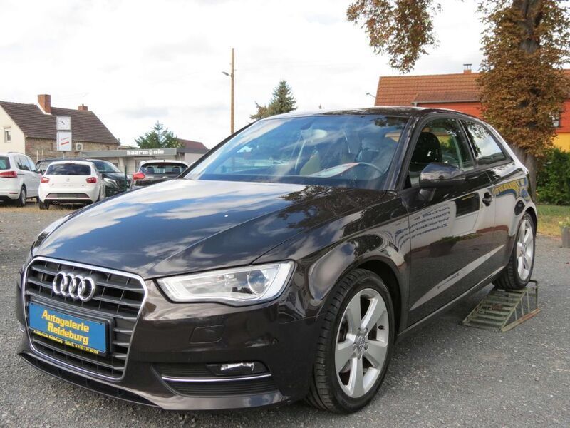 Gebraucht Audi A3 Ambition 122 PS (89 kW) 2013 Braun Kleinwagen