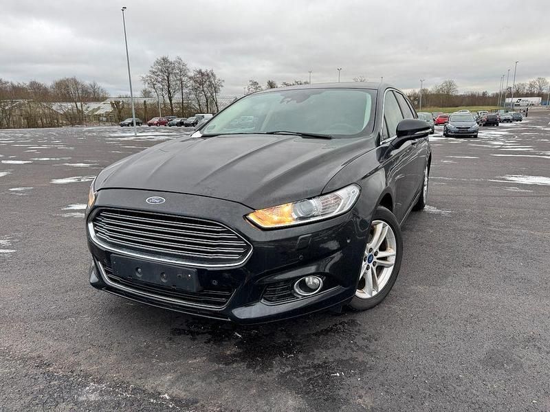 Schwarz Gebraucht 2016 Ford Mondeo Titanium Limousine | 5.900 € (Fairer Preis) - Bild 1/4