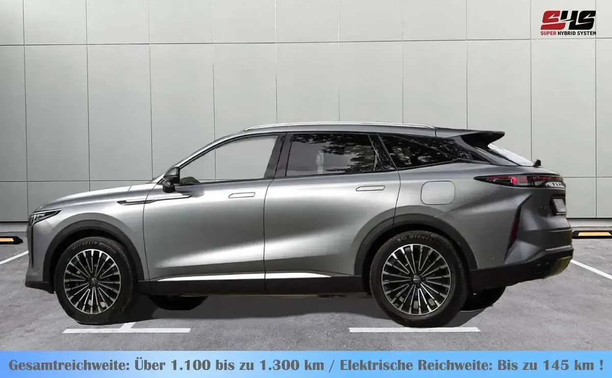 Neu Omoda 9 537 PS (394 kW) 2026 Universe grau SUV