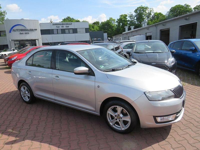 Second-hand Skoda Rapid 122 CP (89 kW) 2014 Gri Hatchback