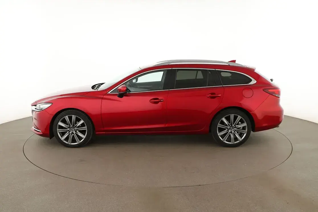 Gebraucht Mazda 6 Sports-Line 194 PS (142 kW) 2019 Rot Kombi