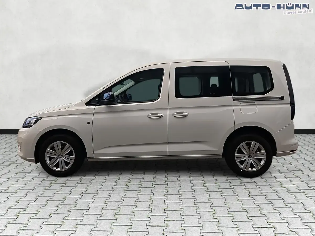 Neu VW Caddy Basis 102 PS (75 kW) 2025 Candyweiß Van / Kleinbus