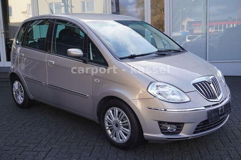 Gebraucht Lancia Musa 95 PS (69 kW) 2007 Beige Van / Kleinbus