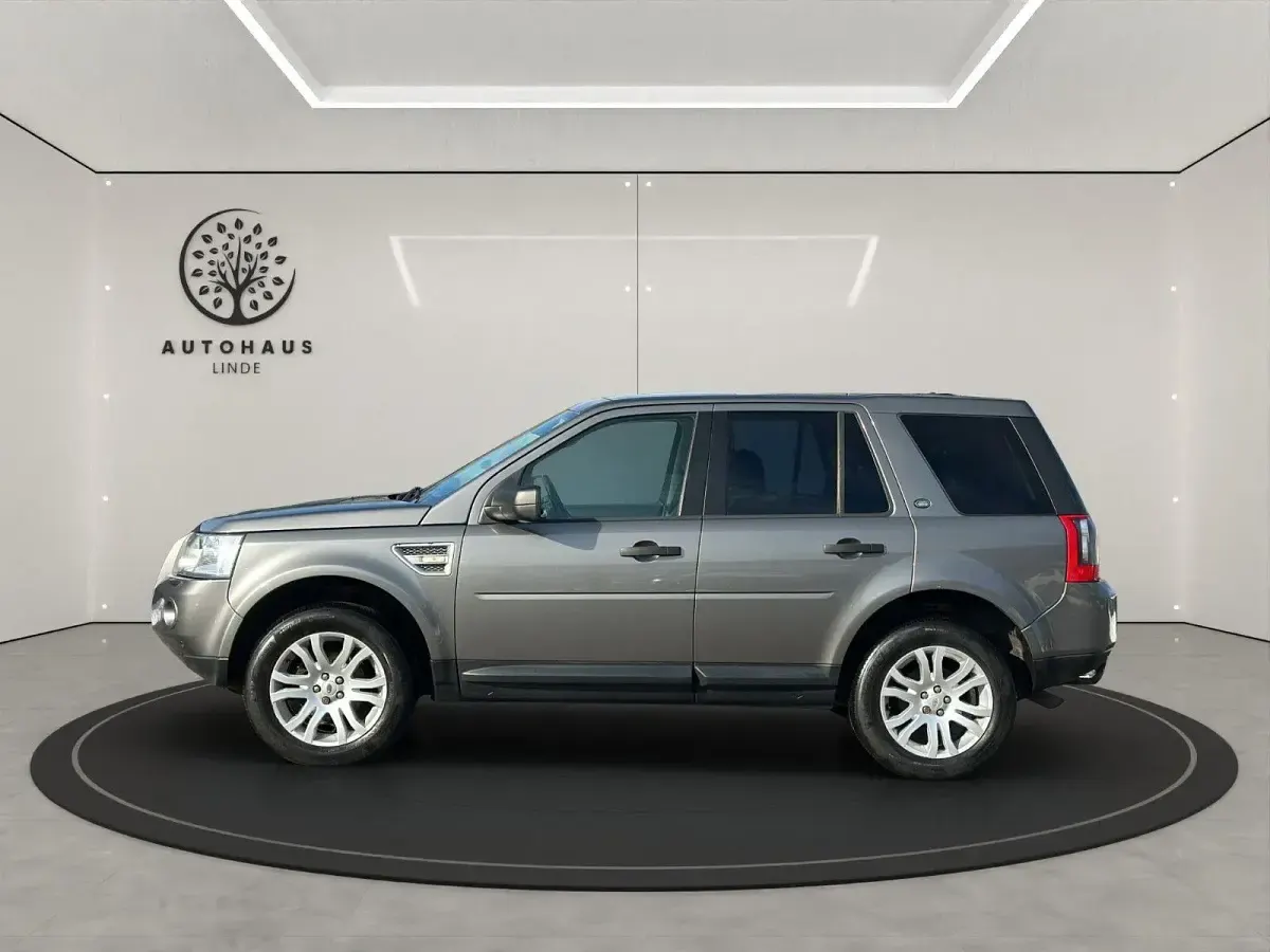 Gebraucht Land Rover Freelander 2 HSE 152 PS (111 kW) 2009 Grau SUV