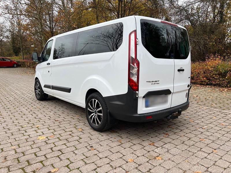 Second-hand Ford Transit Custom 122 CP (89 kW) 2013 Alb Monovolum