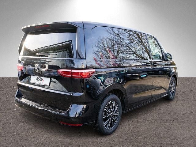 Gebraucht VW Multivan Basis 218 PS (160 kW) 2022 Deep black perleffekt Van