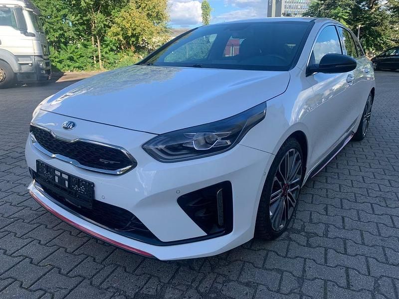 Weiß Gebraucht 2021 Kia ProCeed Kleinwagen | 17.950 € (Superpreis) - Bild 1/4