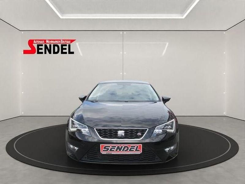 Schwarz Gebraucht 2016 Seat Leon FR Limousine | 13.799 € (Fairer Preis) - Bild 1/4