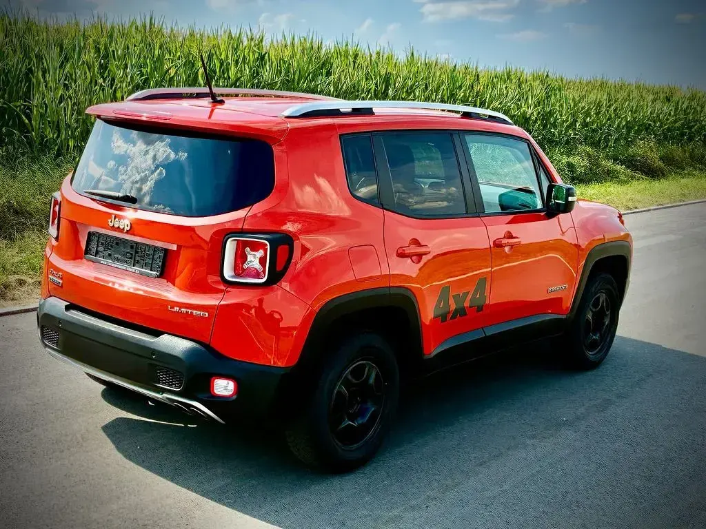 Gebraucht Jeep Renegade Limited 120 PS (88 kW) 2015 Orange SUV