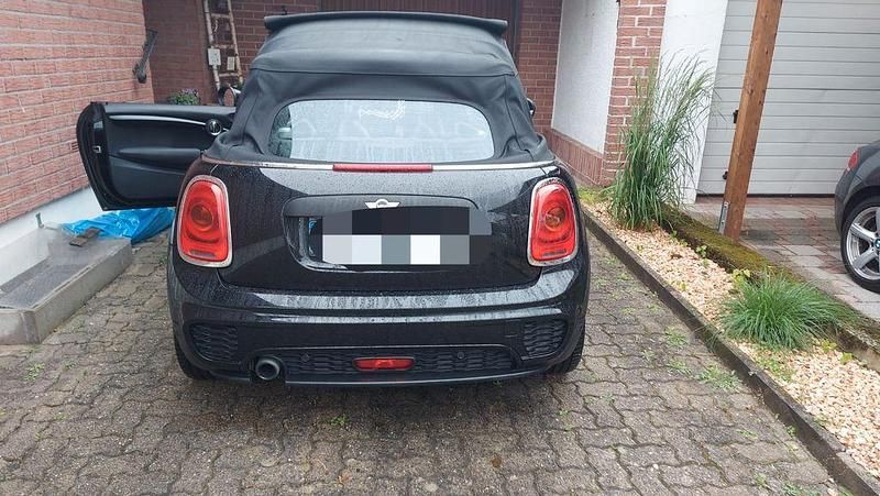 Gebraucht Mini One Cabriolet 102 PS (75 kW) 2016 Schwarz Cabrio
