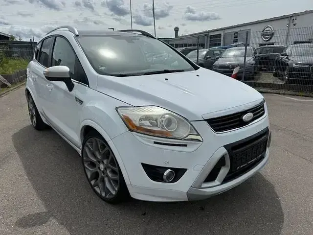 Gebraucht Ford Kuga Individual 163 PS (119 kW) 2011 Weiß SUV
