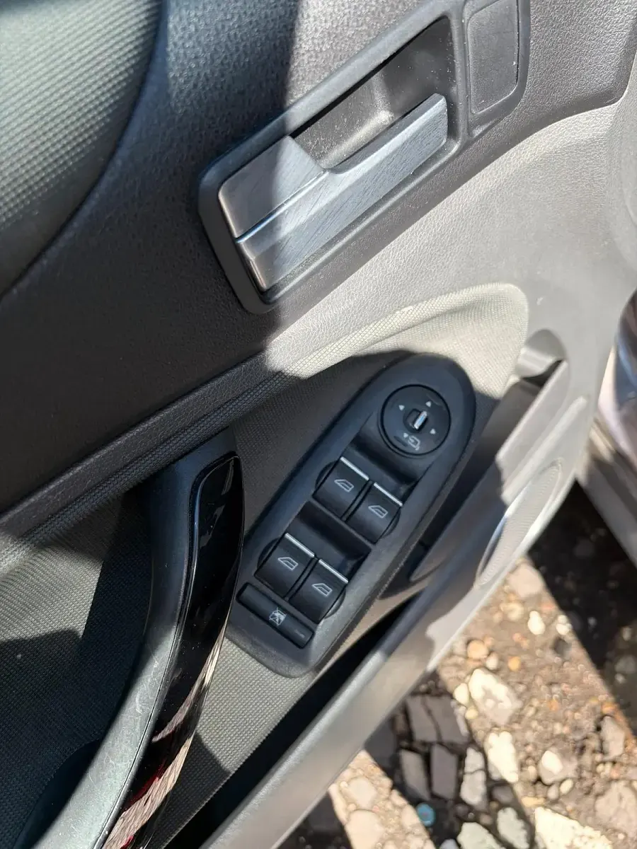 Używany Ford Kuga 160 KM (117 kW) 2011 Brązowy SUV