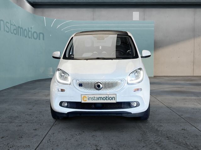 Gebraucht Smart ForFour Electric Drive Passion 60 kW (82 PS) 2019 Weiß Kleinwagen